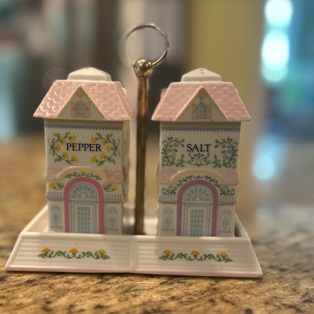 Lenox Village Collection Salt & Pepper Set with Caddy